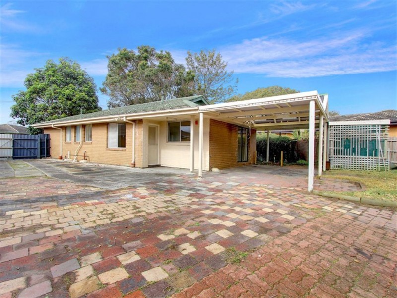 9 Tilia Court, Frankston North VIC 3200