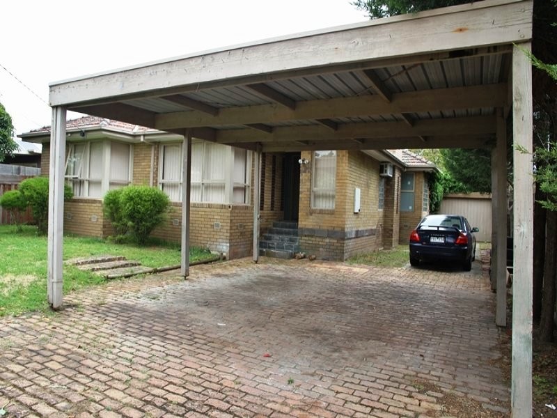 50 Rosslyn Avenue, Seaford VIC 3198