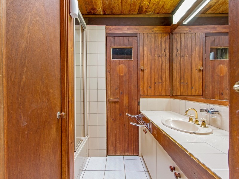 33 Mather Road, Mount Eliza VIC 3930