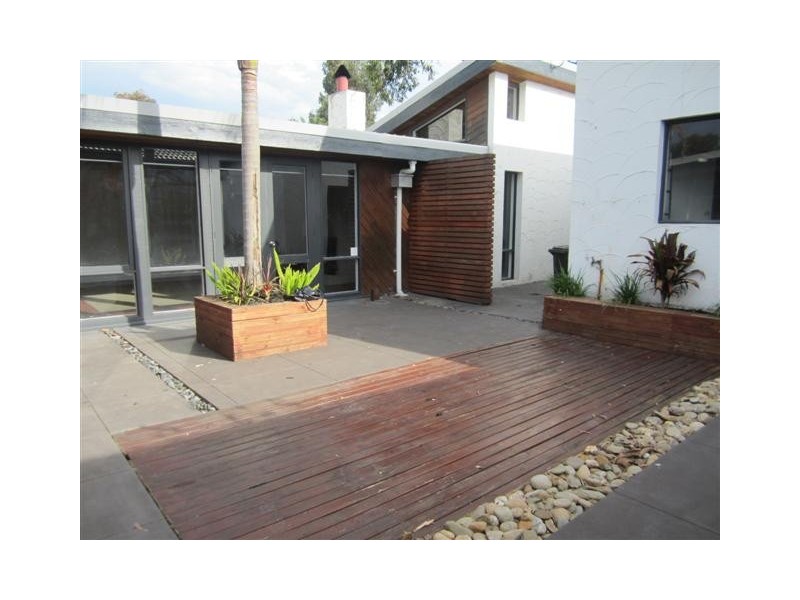 78 Dunsterville Crescent, Frankston VIC 3199