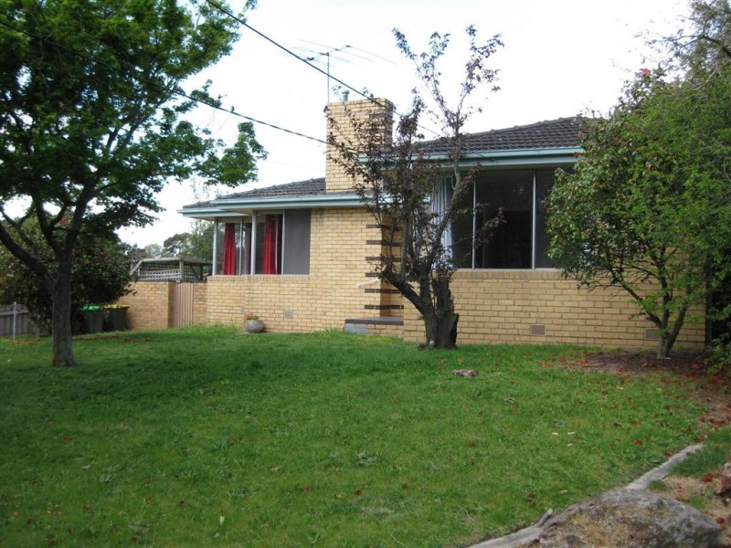 13 Cornell Court, Frankston VIC 3199