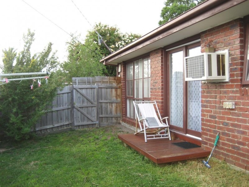 19 Greenwood Drive, Carrum Downs VIC 3201