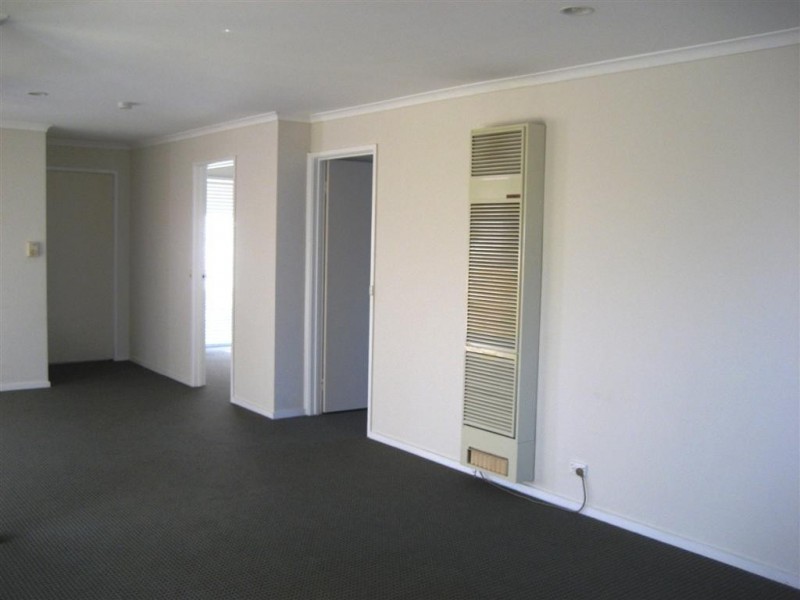 19 Greenwood Drive, Carrum Downs VIC 3201