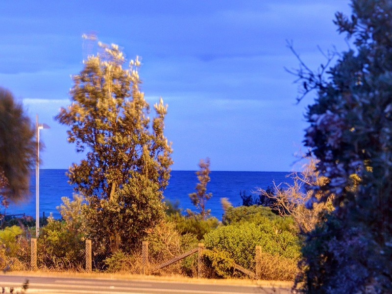 8A Nepean Highway, Seaford VIC 3198