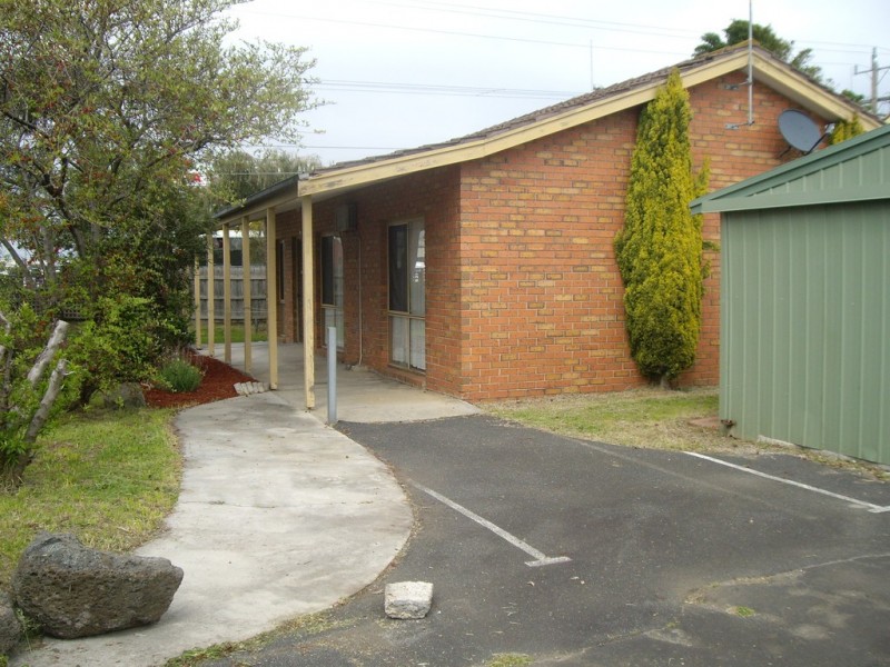13 Overton Road, Seaford VIC 3198