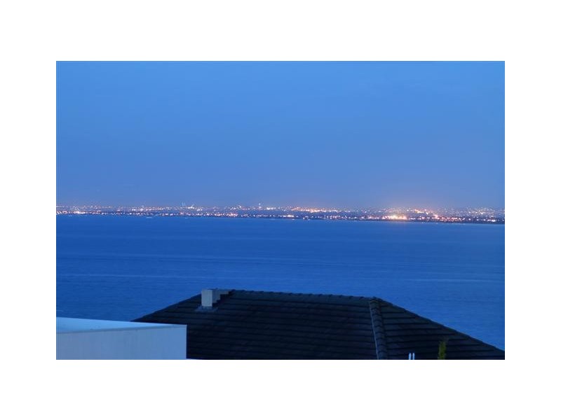 34 Menzies Close, Frankston South VIC 3199