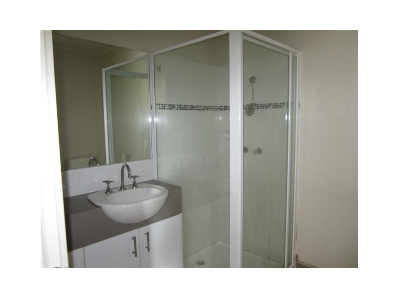 11/33 Deane Street, Frankston VIC 3199