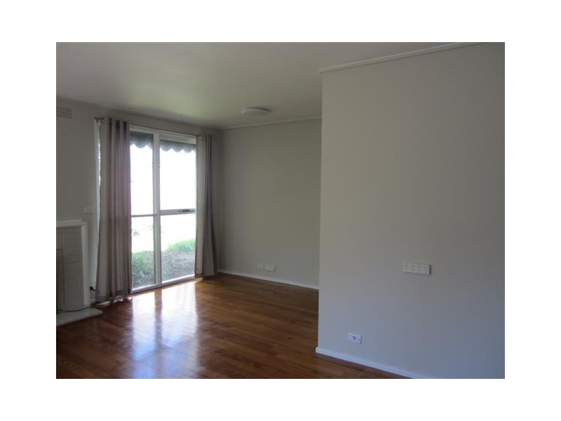 120 Karingal Drive, Frankston VIC 3199