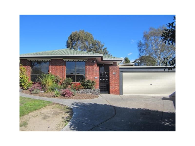 10 Devereaux Court, Frankston VIC 3199