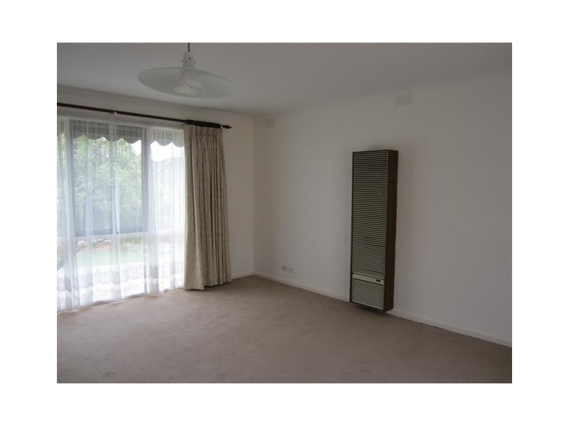 2/16 Bloom Street, Frankston VIC 3199