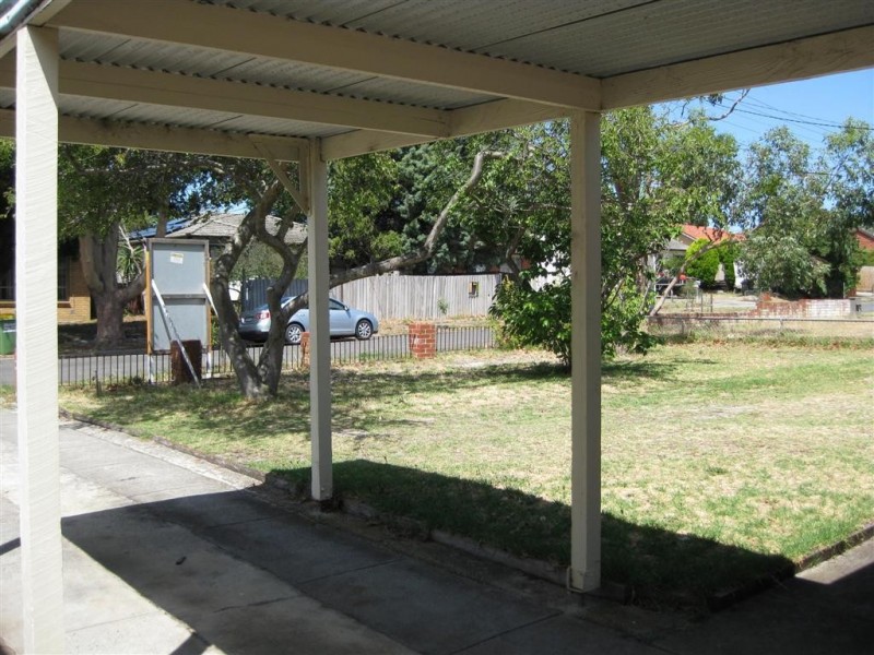 28 Aleppo Crescent, Frankston North VIC 3200