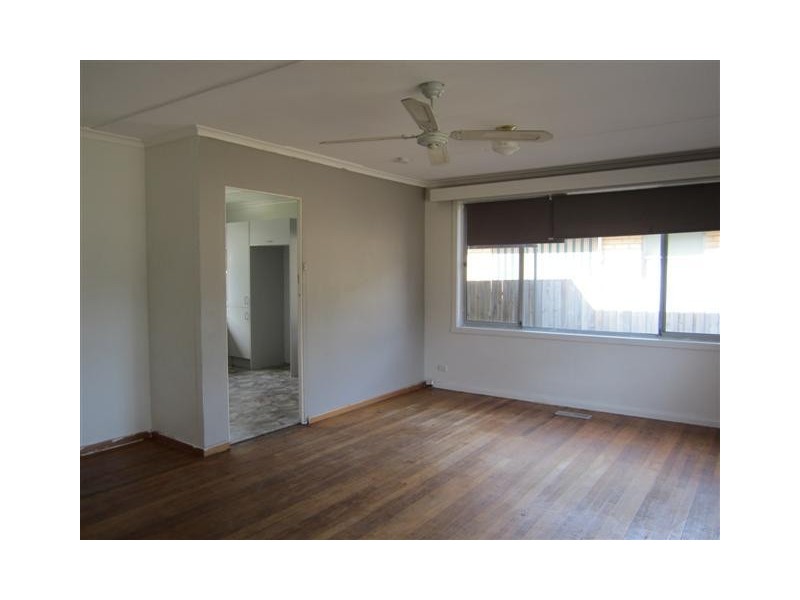 9 Lambert Street, Frankston North VIC 3200