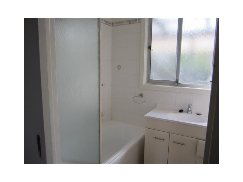 9 Lambert Street, Frankston North VIC 3200