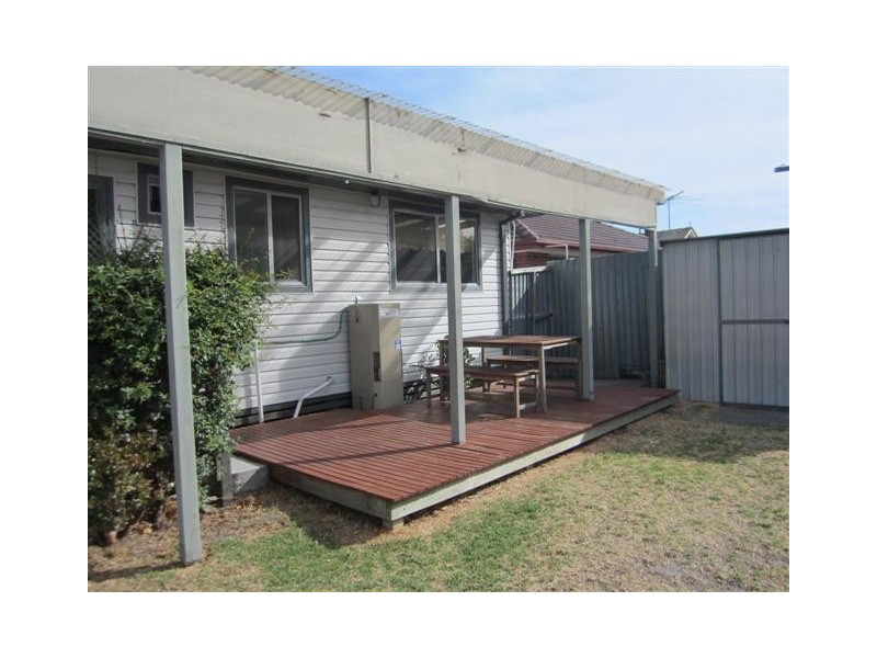 9 Lambert Street, Frankston North VIC 3200