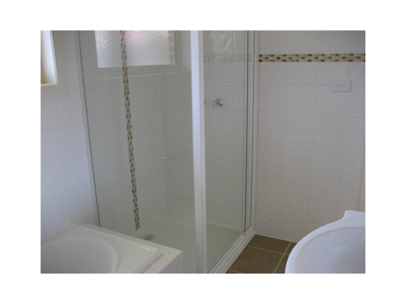 4/27 Cricklewood Avenue, Frankston VIC 3199