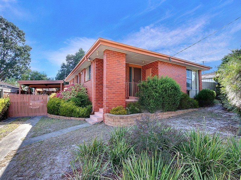 21 Caley Street, Frankston North VIC 3200