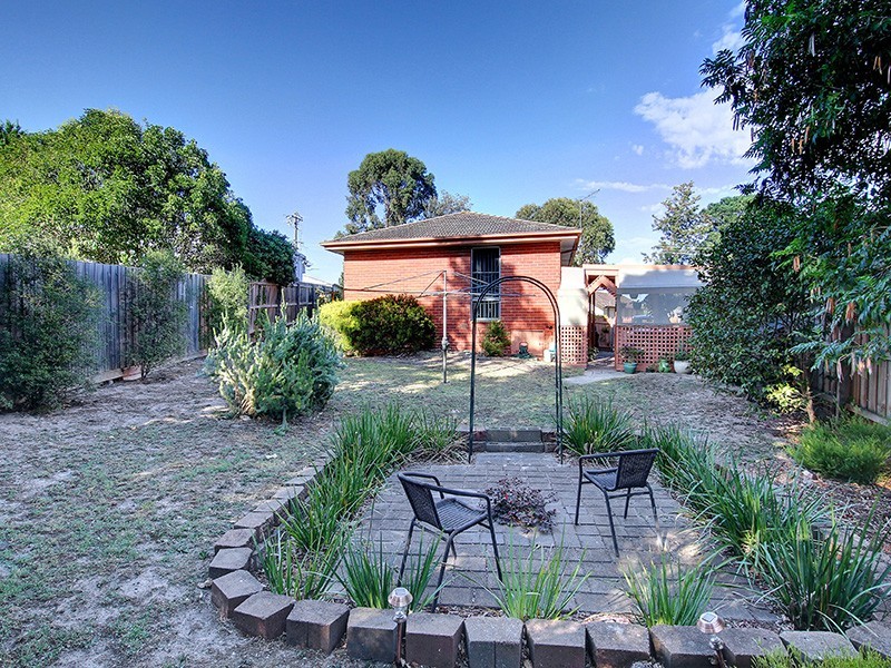 21 Caley Street, Frankston North VIC 3200
