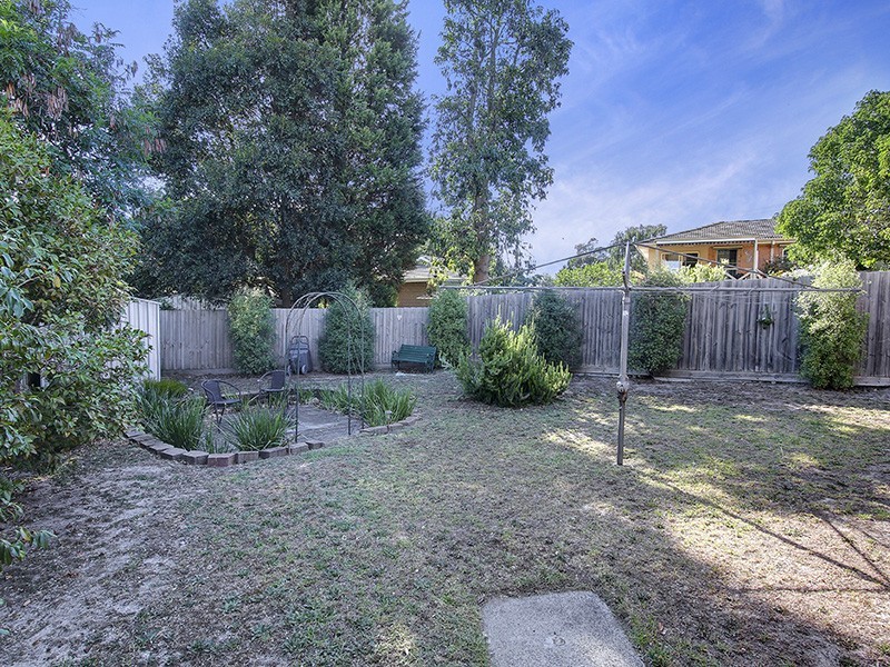 21 Caley Street, Frankston North VIC 3200