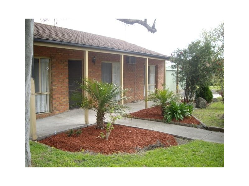 13 Overton Road, Seaford VIC 3198