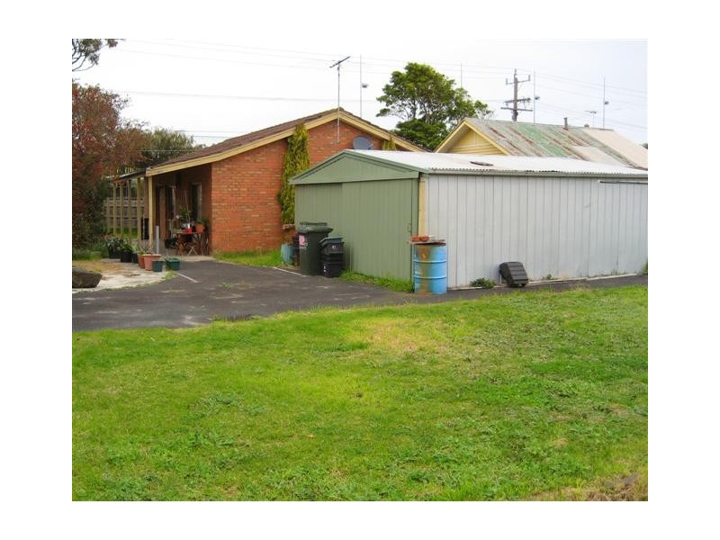13 Overton Road, Seaford VIC 3198