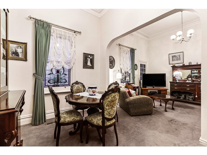 14 Eglinton Street, Moonee Ponds VIC 3039