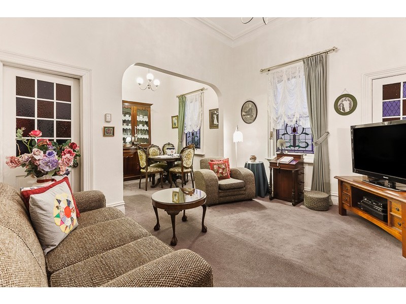 14 Eglinton Street, Moonee Ponds VIC 3039