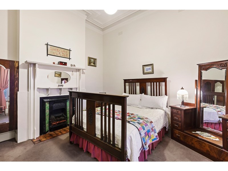 14 Eglinton Street, Moonee Ponds VIC 3039