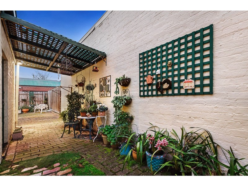 14 Eglinton Street, Moonee Ponds VIC 3039