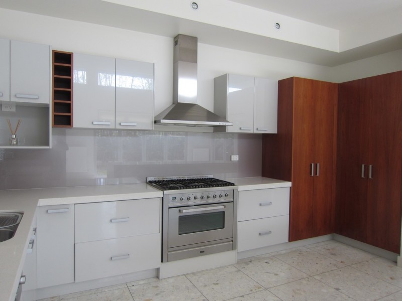 12 Chaucer Street, Moonee Ponds VIC 3039