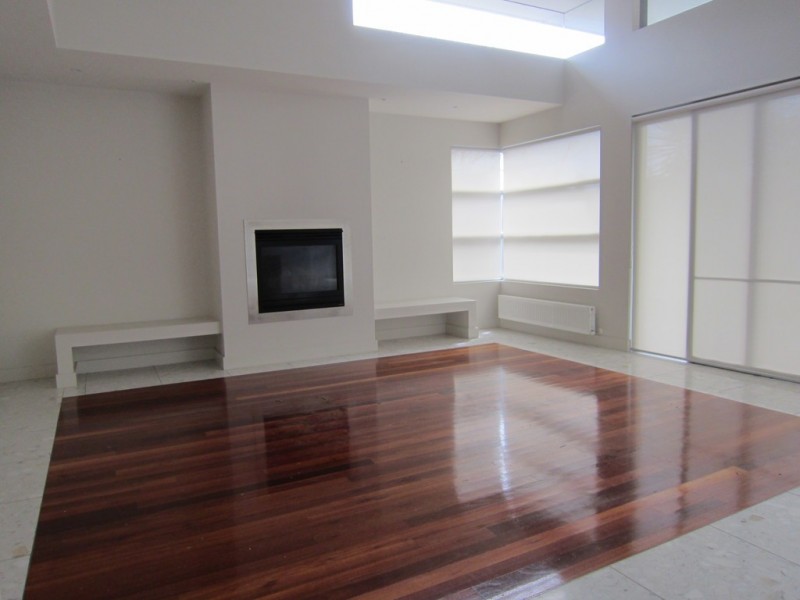 12 Chaucer Street, Moonee Ponds VIC 3039