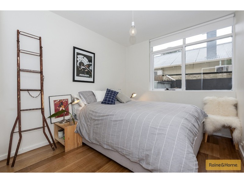 2/22 Princes Street, Flemington VIC 3031