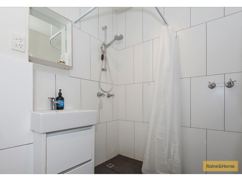 2/22 Princes Street, Flemington VIC 3031