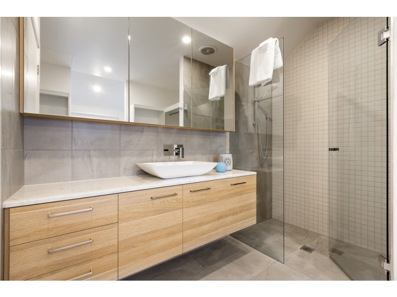127 Roseberry Street, Ascot Vale VIC 3032
