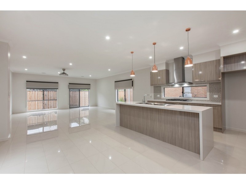 12 Haven Crescent, Ascot Vale VIC 3032