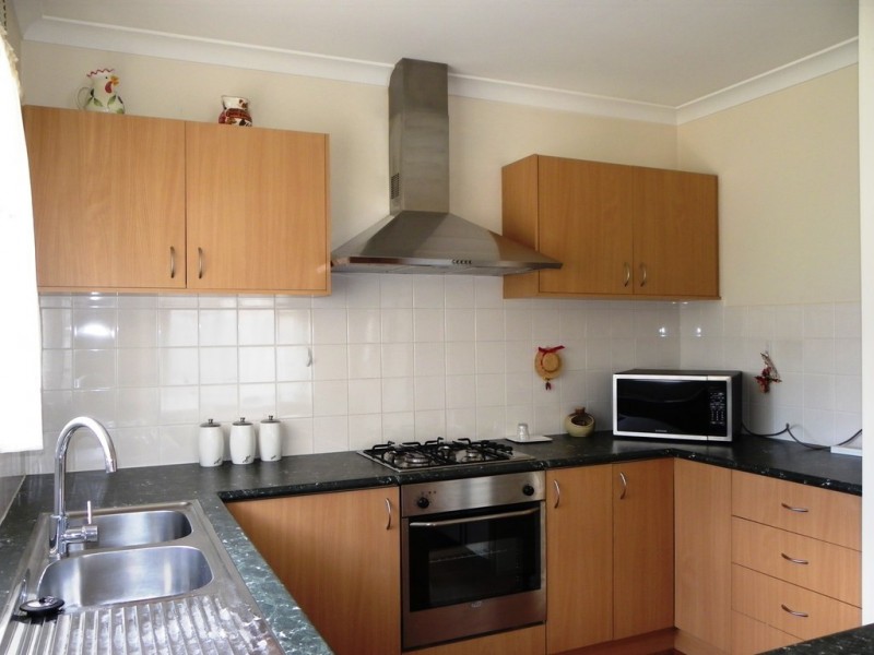 33 Rutherglen Crescent, Gowanbrae VIC 3043