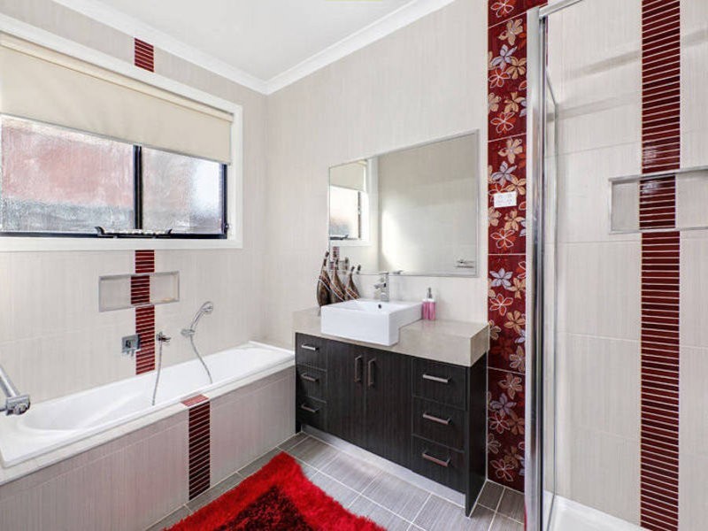 20 Ebony Circuit, Craigieburn VIC 3064