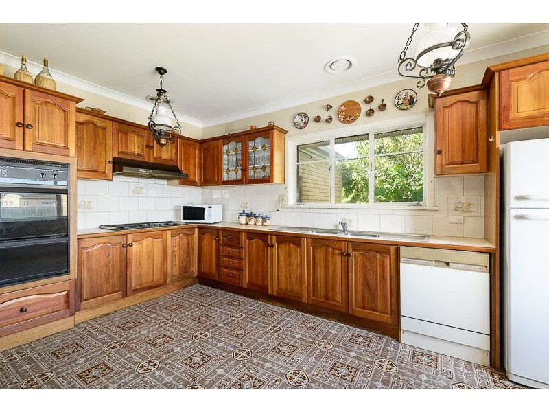 2 Lord Street, Fawkner VIC 3060