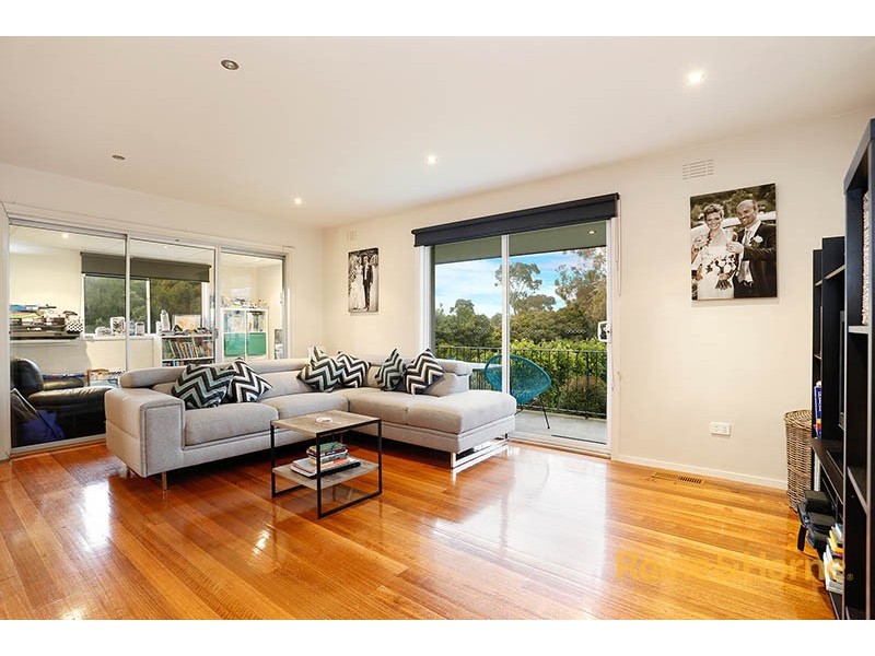 5 Aroona Court, Aberfeldie VIC 3040