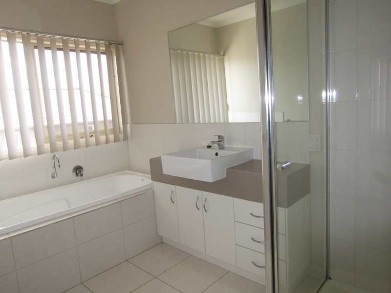 2 Stoney Rise, Maribyrnong VIC 3032