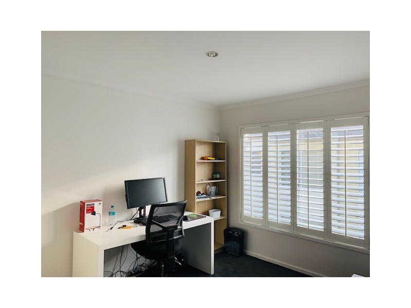 16 Kynoch Lane, Maribyrnong VIC 3032