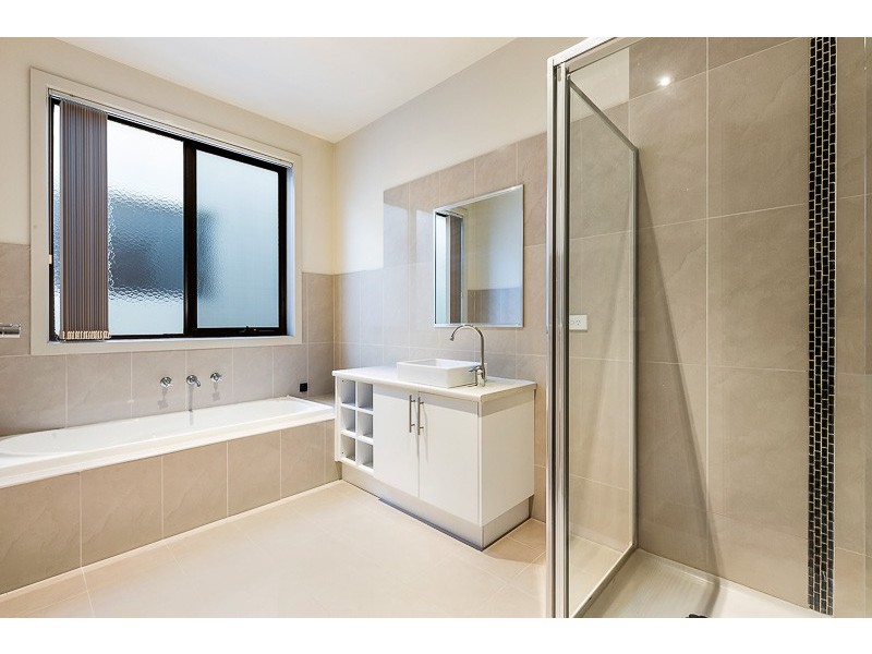 37 Woodruff Avenue, Maribyrnong VIC 3032