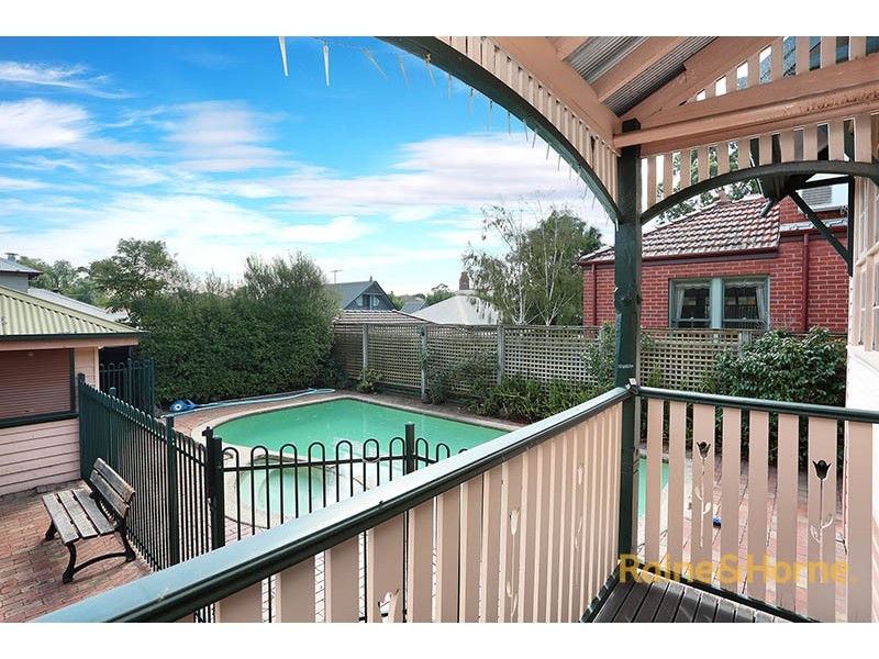 37 Daisy Street, Essendon VIC 3040