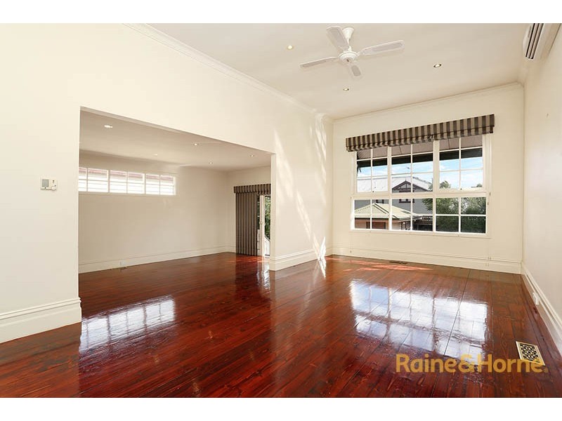 37 Daisy Street, Essendon VIC 3040