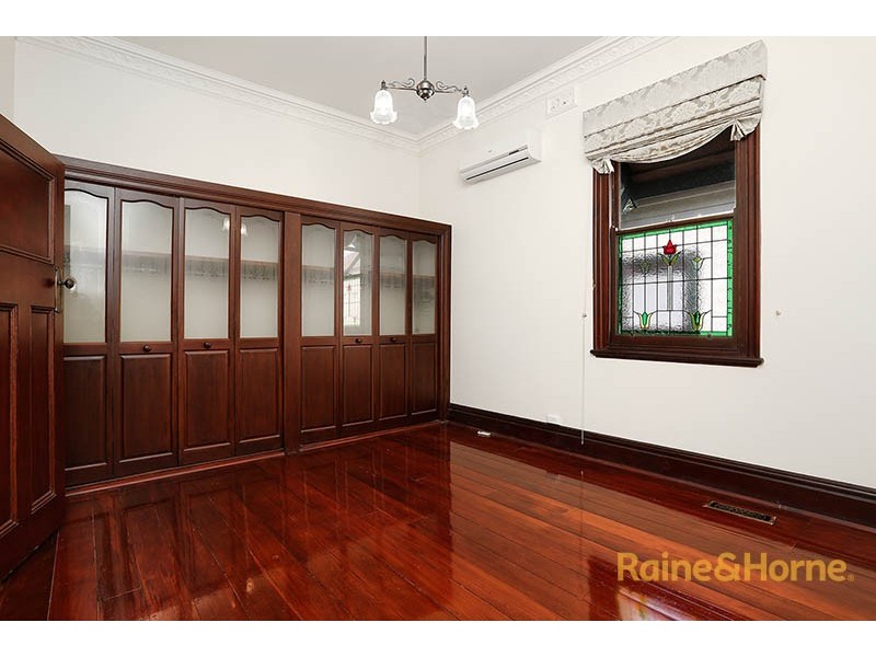 37 Daisy Street, Essendon VIC 3040