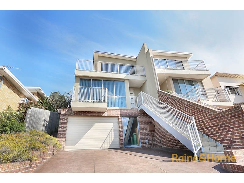 13 Hillside Crescent, Maribyrnong VIC 3032