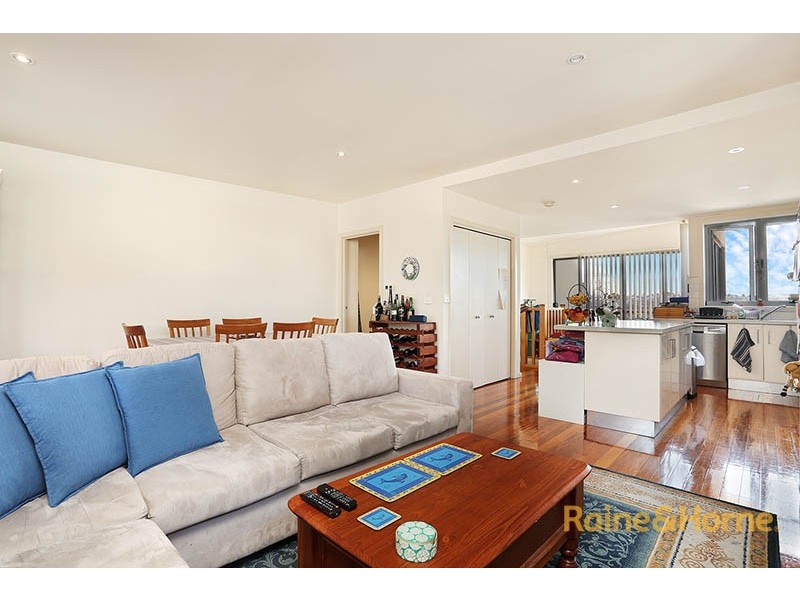 13 Hillside Crescent, Maribyrnong VIC 3032