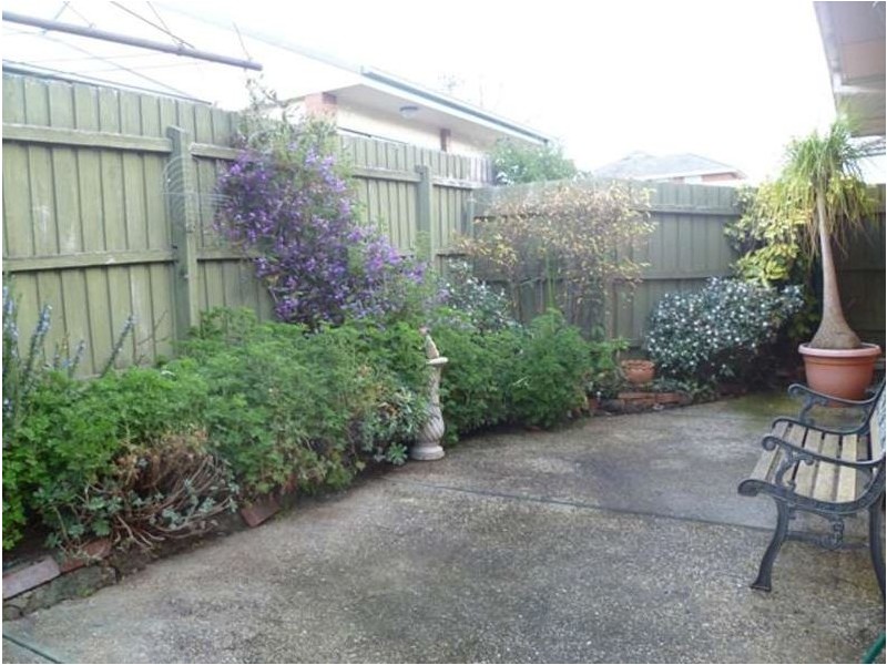 2/38 Pakington Street, Kew VIC 3101
