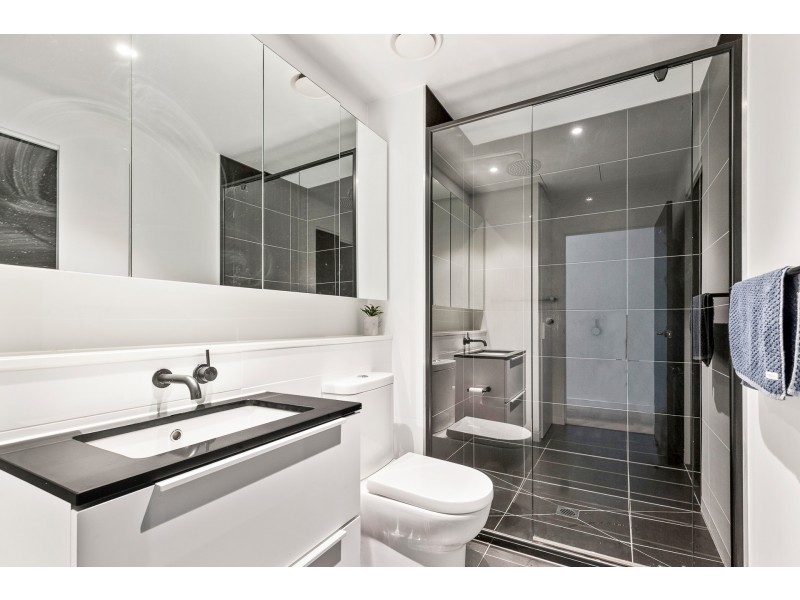 8/24 Barkly Street, Brunswick East VIC 3057