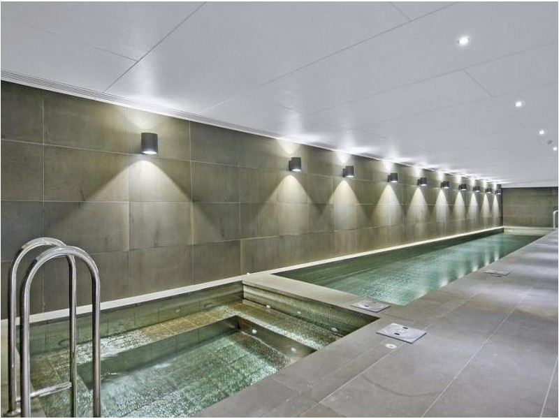 8/24 Barkly Street, Brunswick East VIC 3057