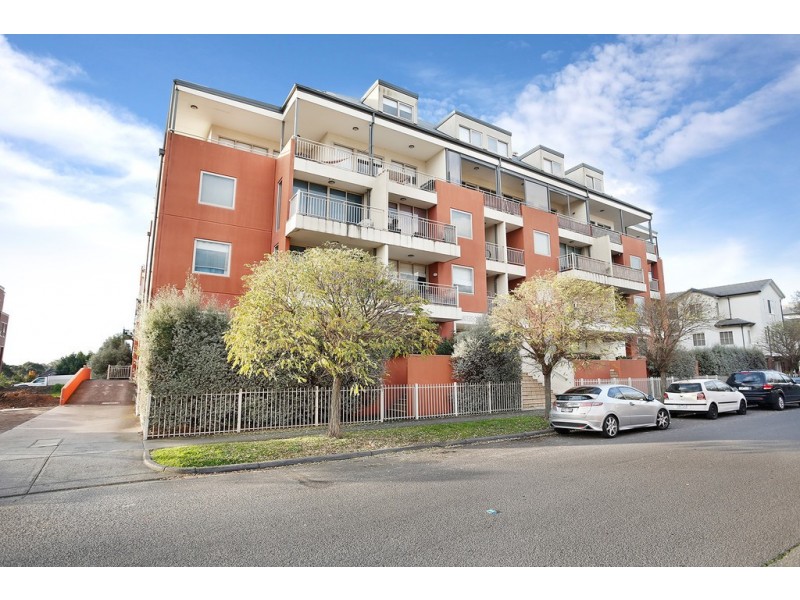 402/77 Village Way, Maribyrnong VIC 3032